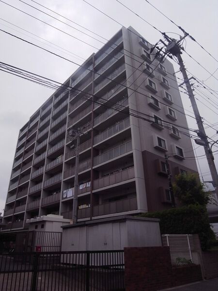 【ライオンズスクエア篠崎】外観