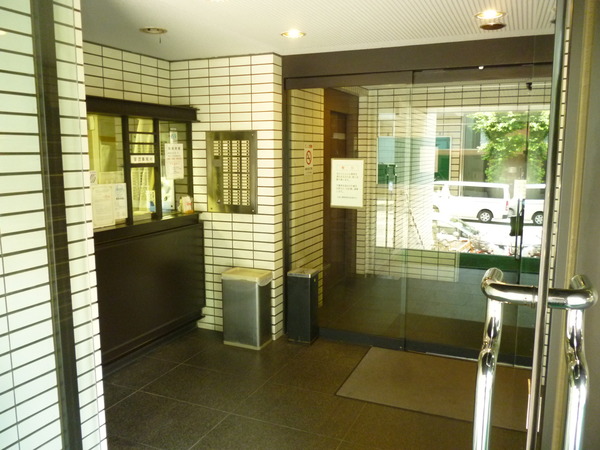 【ソフィア御茶ノ水】エントランス２