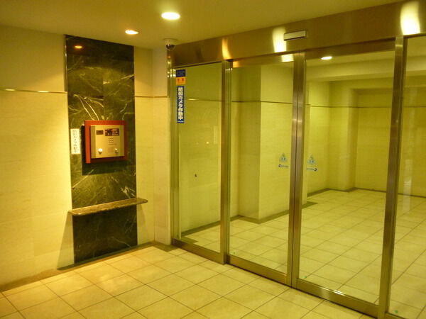 【藤和シティホームズ蔵前駅前クレーデルコート】エントランス