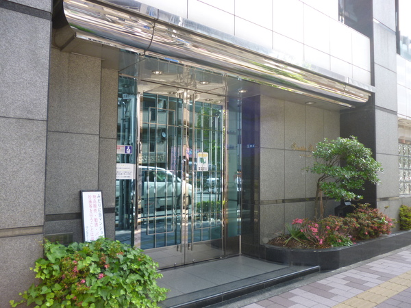 【サンティーエ三筋】エントランス2 【サンティーエ三筋】エントランス2