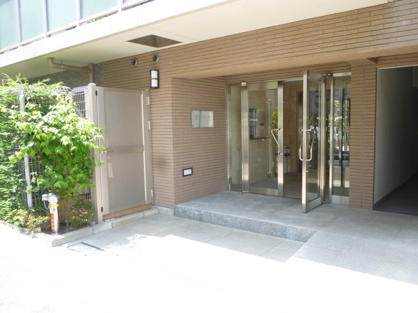 【ザ・プロス三ノ輪】エントランス2 【ザ・プロス三ノ輪】エントランス2