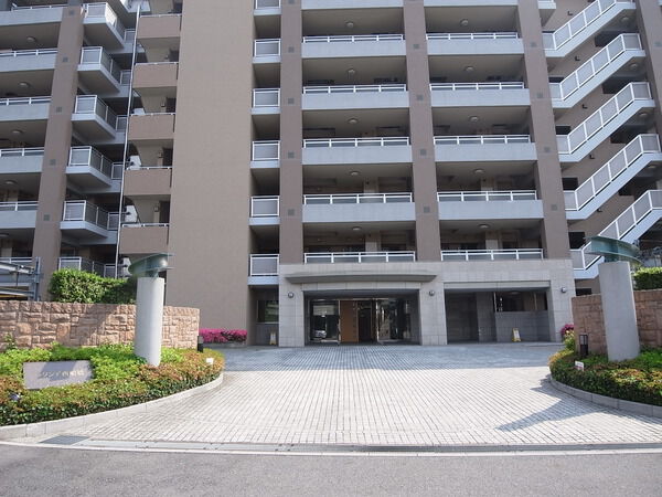 【ラクシア西船橋】エントランス