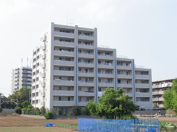 【エクセレントプレイス船橋】外観