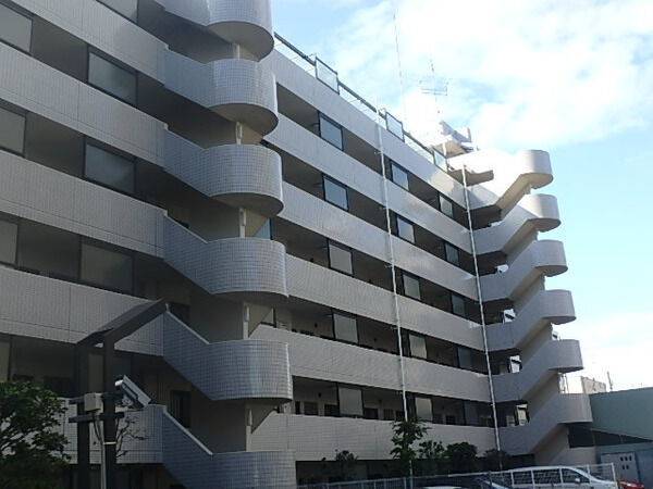 【クリオ西船橋壱番館】外観