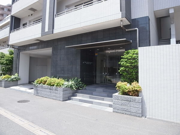【クレアコート船橋ステーションズサイド】エントランス