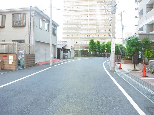 【グランドステージ船橋】前面道路 【グランドステージ船橋】前面道路