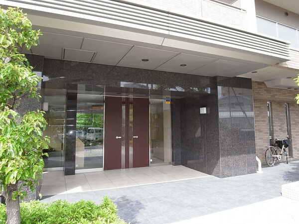 【サーパス船橋本町】エントランス 【サーパス船橋本町】エントランス