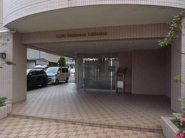 【クリオ津田沼1番館】エントランス