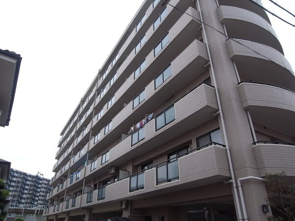 【クリオ津田沼1番館】外観