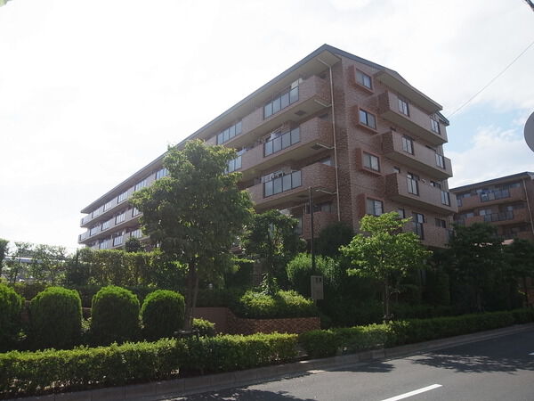 【エステ・プラザ市川北国分駅前】外観(2)