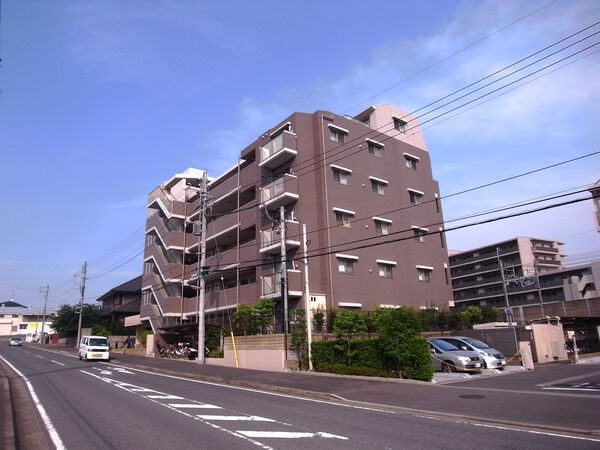 【グランデュール東松戸】外観
