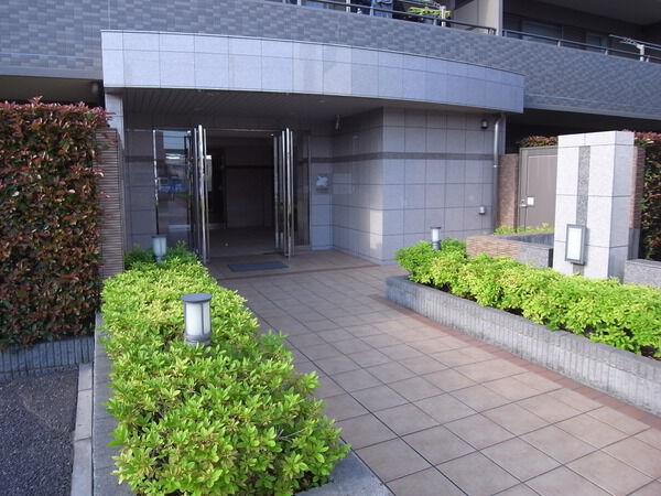 【アドグランデ松戸みのり台レジデンス】エントランス 【アドグランデ松戸みのり台レジデンス】エントランス