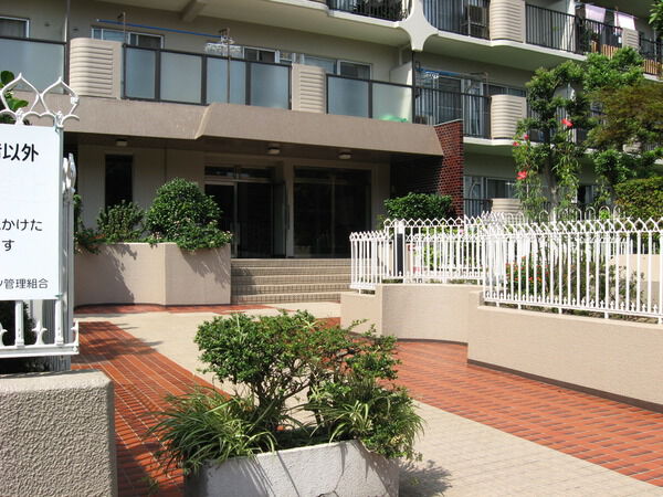 西新井大師扇スカイハイツ 3枚目 西新井大師扇スカイハイツ