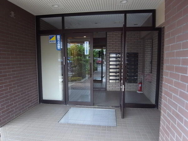 【アルカーザ我孫子】エントランス