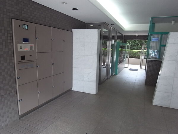 【ルイシャトレ我孫子】エントランス