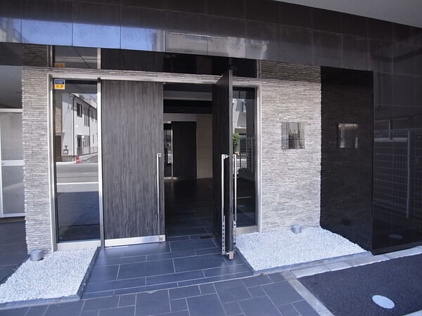 【AXASFORT両国立川】エントランス