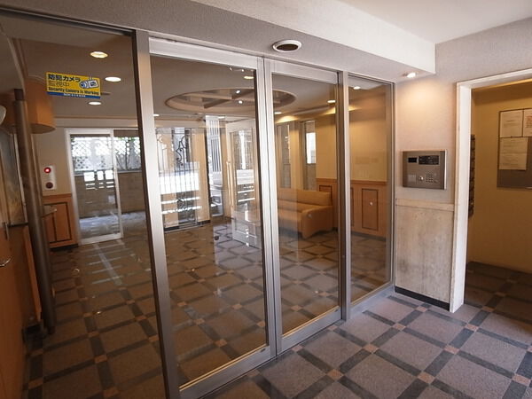 【グランシティ菊川ルリヴィエール】エントランス