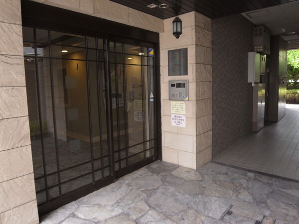 【ナイスアーバン新大橋隅田川】エントランス 【ナイスアーバン新大橋隅田川】エントランス