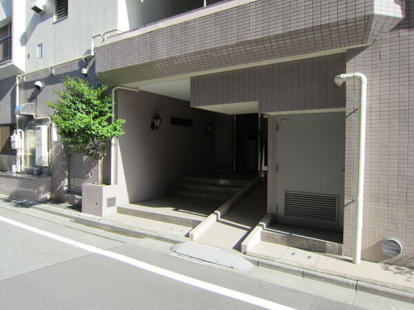 【クレスト木場公園】エントランス