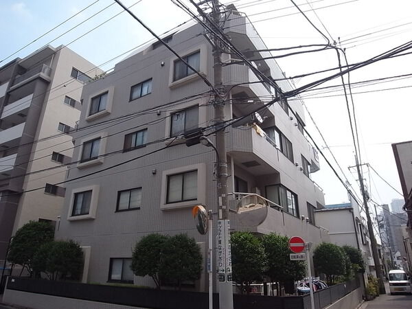 【ライオンズプラザ町屋】外観