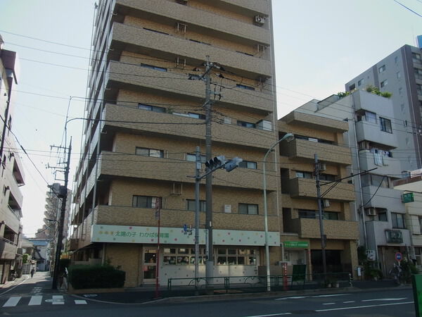 【ライオンズマンション南千住】アプローチ