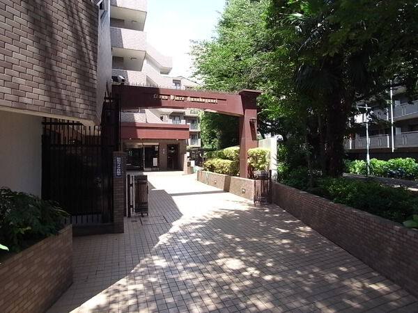 ライオンズヴィアーレ花小金井