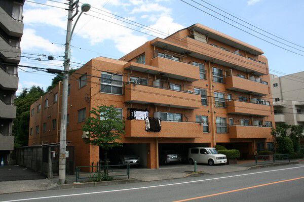 【ライオンズガーデン花小金井】外観写真 【ライオンズガーデン花小金井】外観写真