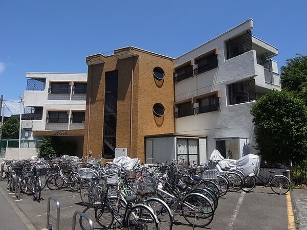【ルミエール田無】外観写真