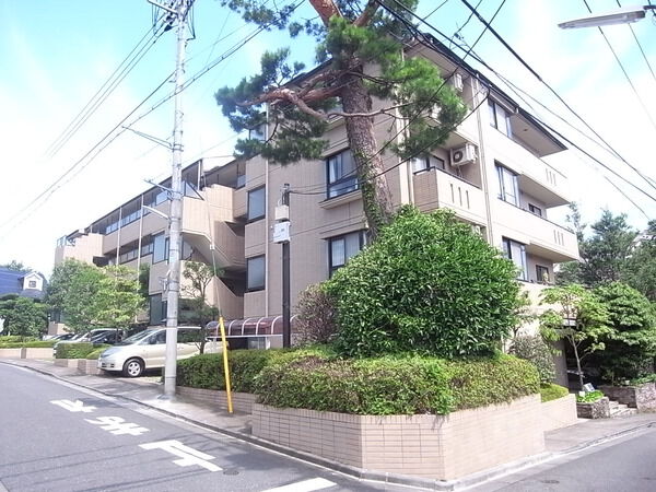 【ナイスアーバン石神井公園】マンション外観 【ナイスアーバン石神井公園】マンション外観