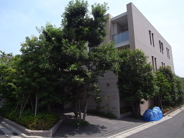 【ザ・パークハウス石神井公園北】外観写真