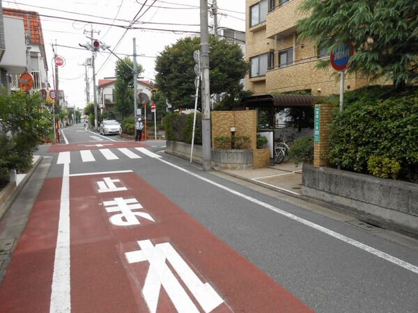 【ライオンズマンション都立家政】前面道路