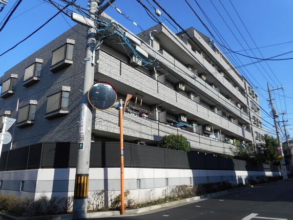 【ライオンズガーデン平和台】外観２