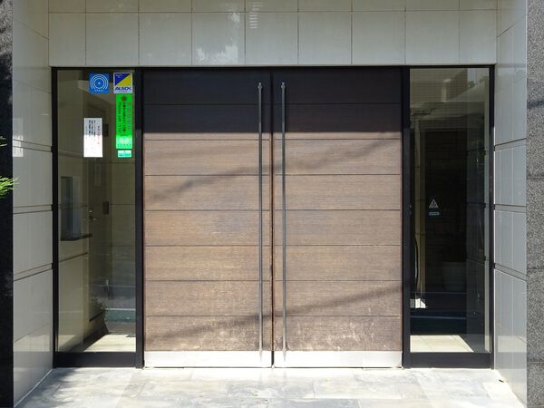 【コニファーコート練馬中村ビジュー】エントランス 【コニファーコート練馬中村ビジュー】エントランス