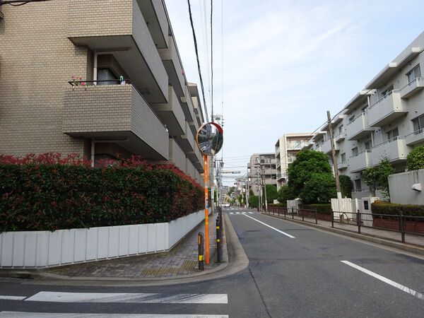 【中村北パークホームズ】前面道路