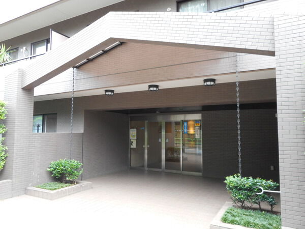 【氷川台センチュリーマンション】エントランス