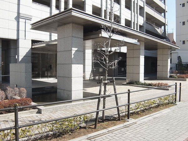 【レーベンリヴァーレ中板橋ヴィーナスタワー】エントランス 【レーベンリヴァーレ中板橋ヴィーナスタワー】エントランス