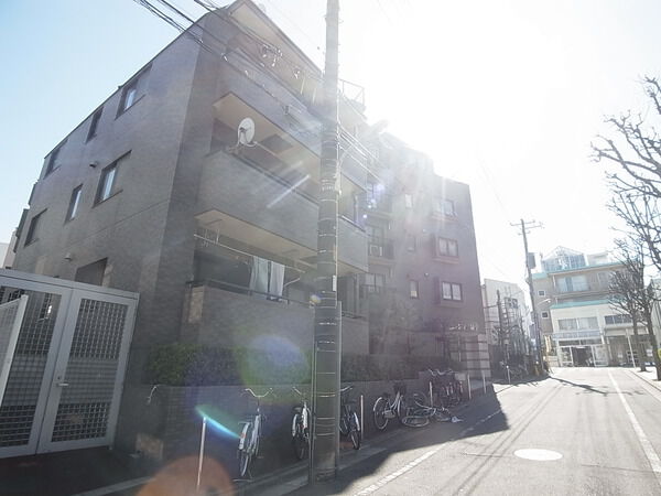 【レーベンハイム常盤台五番館】外観写真