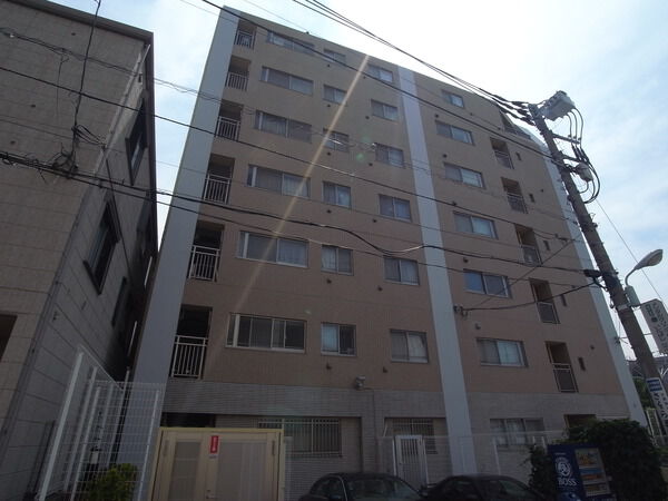 【リヴェール池袋】外観