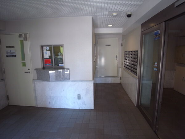 【セザール大塚ガーデン】エントランス