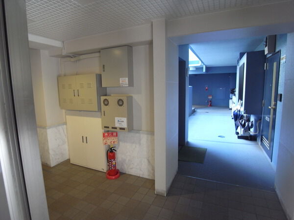 【セザール大塚ガーデン】エントランス