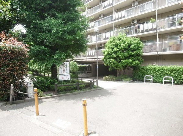 【小豆沢パークファミリア】エントランス