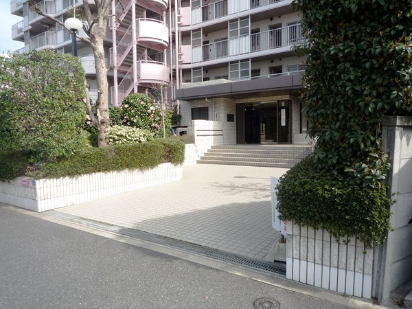 サンマンション小豆沢