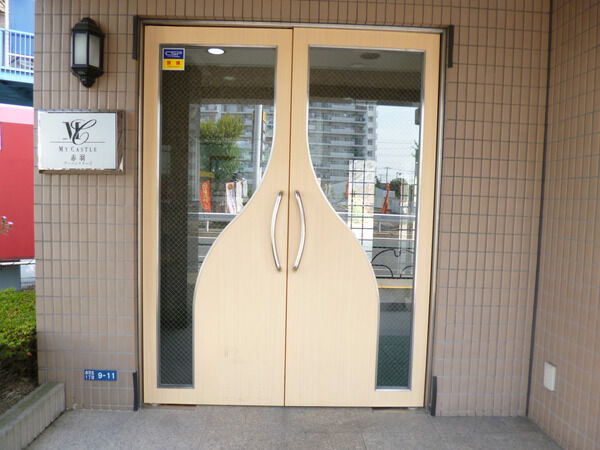 【マイキャスル赤羽アーバンステージ】エントランス