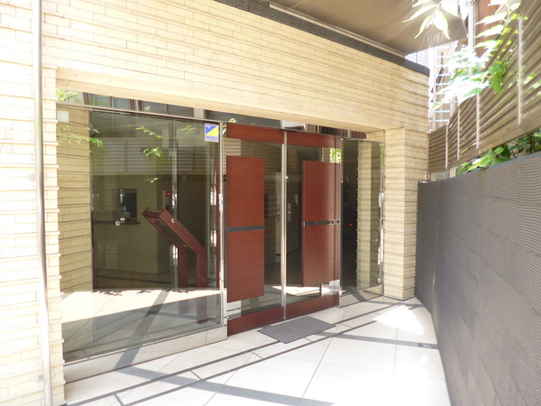 【ランドステージ東十条】エントランス 【ランドステージ東十条】エントランス