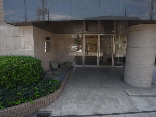 【マイキャッスル橋本Ⅱ】正面エントランス 【マイキャッスル橋本Ⅱ】正面エントランス