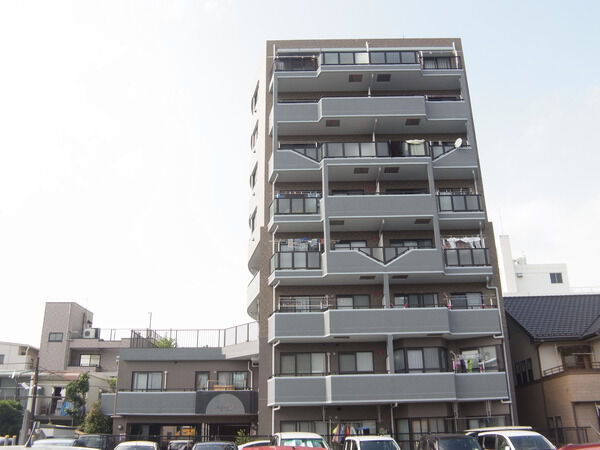 【ロアーブル・サン橋本】橋本駅徒歩4分の好立地 【ロアーブル・サン橋本】橋本駅徒歩4分の好立地