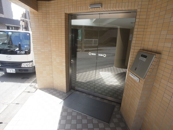 【セントヒルズ橋本】オートロック仕様