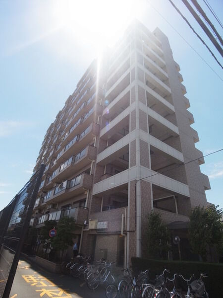 【ライオンズマンション橋本台】落着きあるブラウンタイル貼