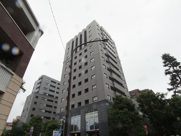 【プラース国立壱番館】外観