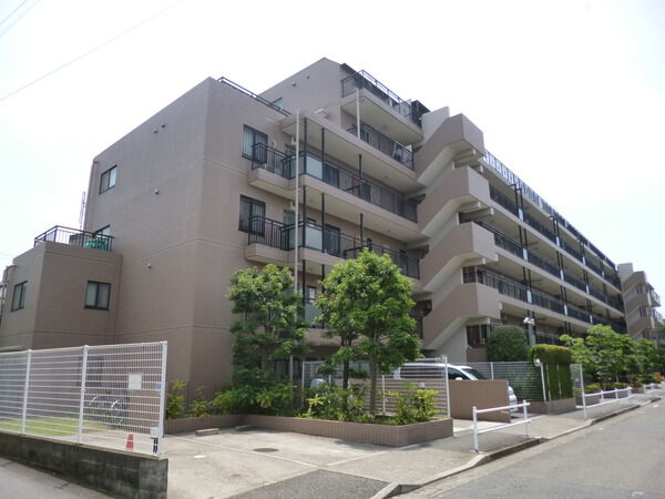 【マイキャッスル調布緑地公園】外観